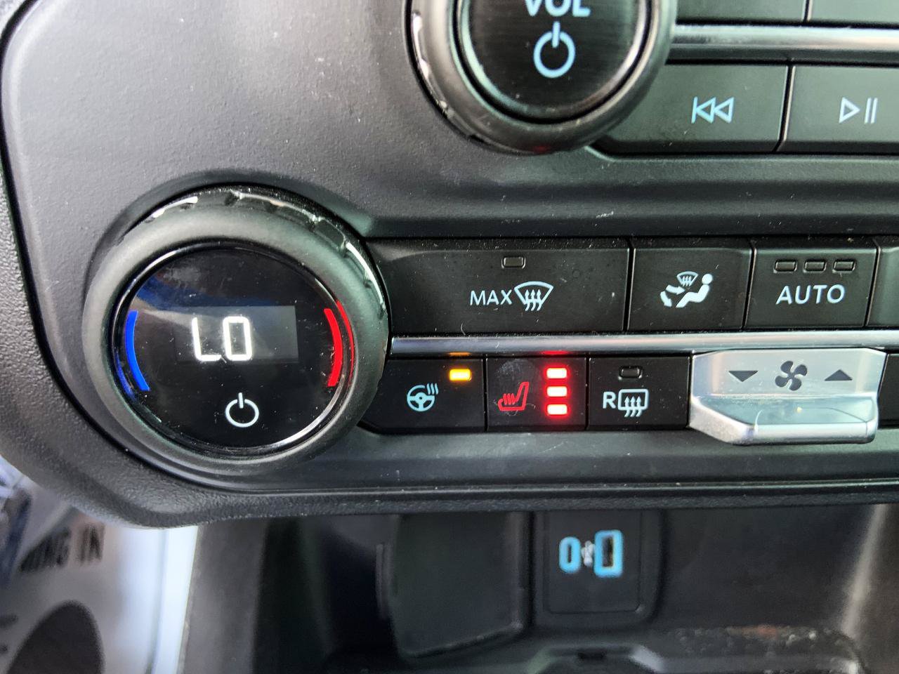 Used 2023 Ford Bronco Wildtrak AWD/4WD image 16