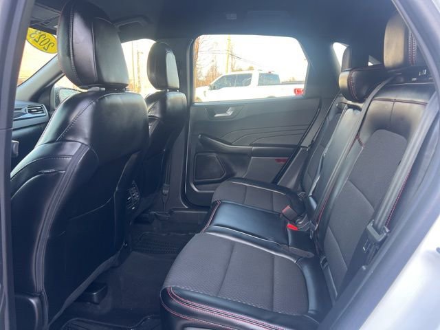 Certified 2023 Ford Escape ST-Line w/ Tech Pack #1 image 17