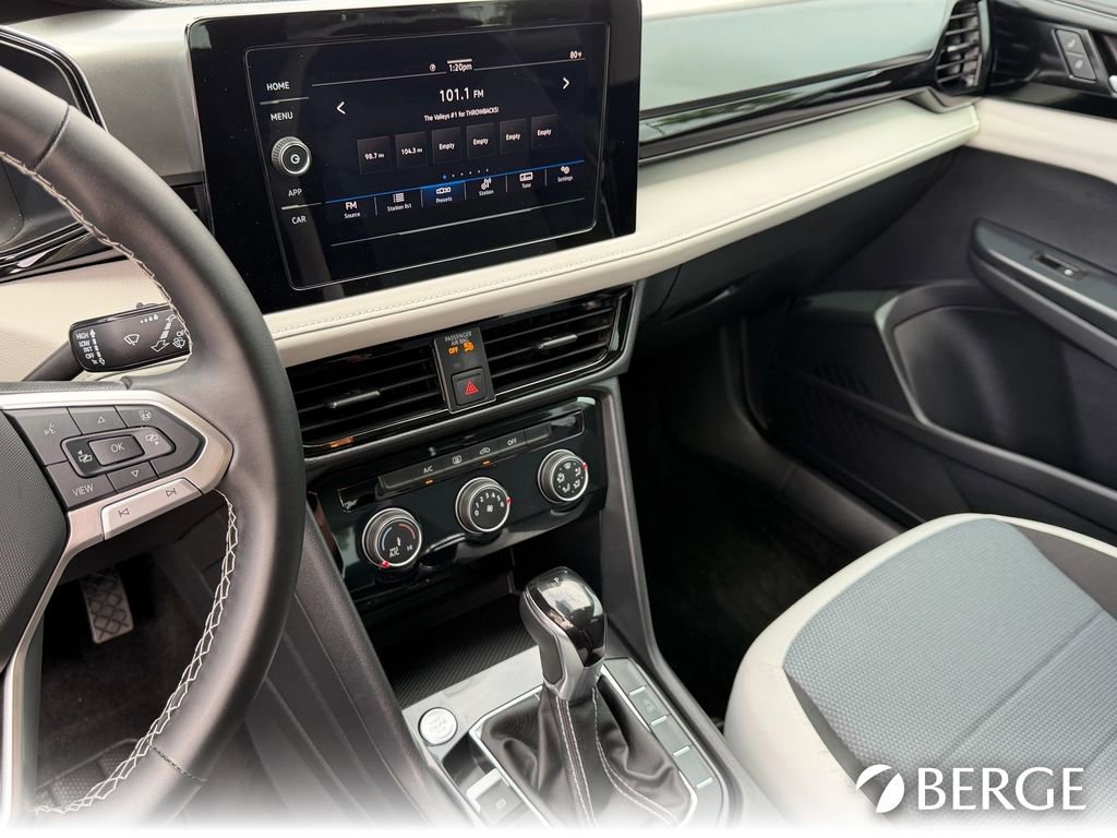 Used 2025 Volkswagen Taos S FWD image 27