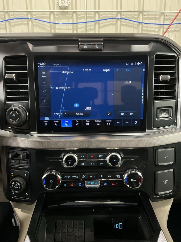 New 2026 Ford F250 Platinum image 17