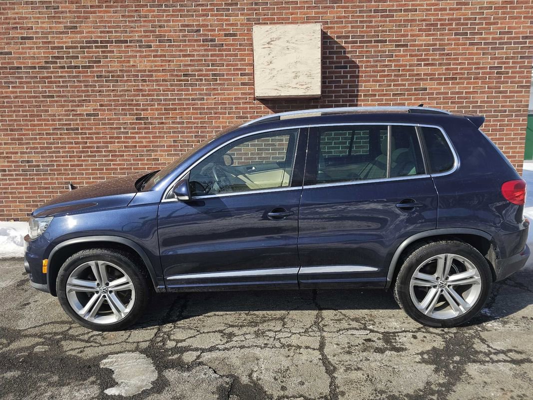 Used 2014 Volkswagen Tiguan R-Line image 12