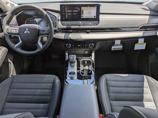 New 2026 Mitsubishi Outlander SE FWD image 16