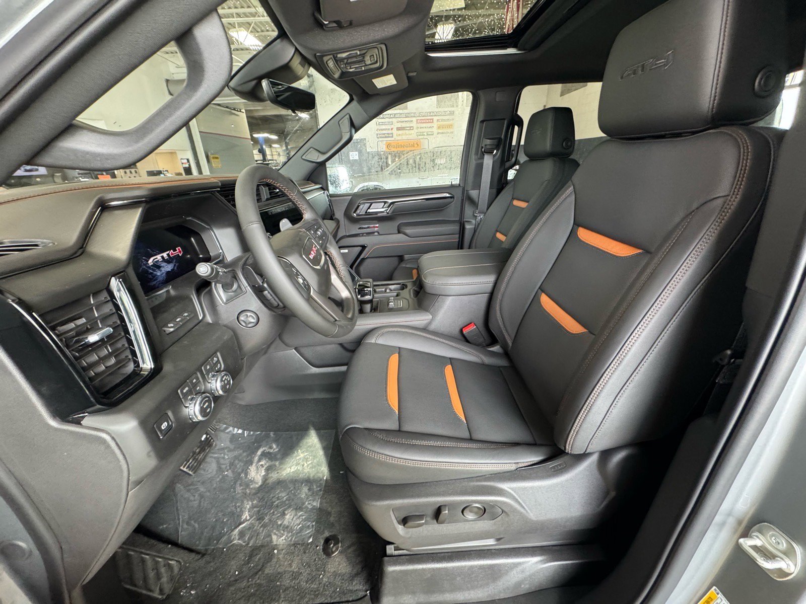 New 2026 GMC Sierra 1500 AT4 w/ AT4 Premium Package AWD/4WD image 18