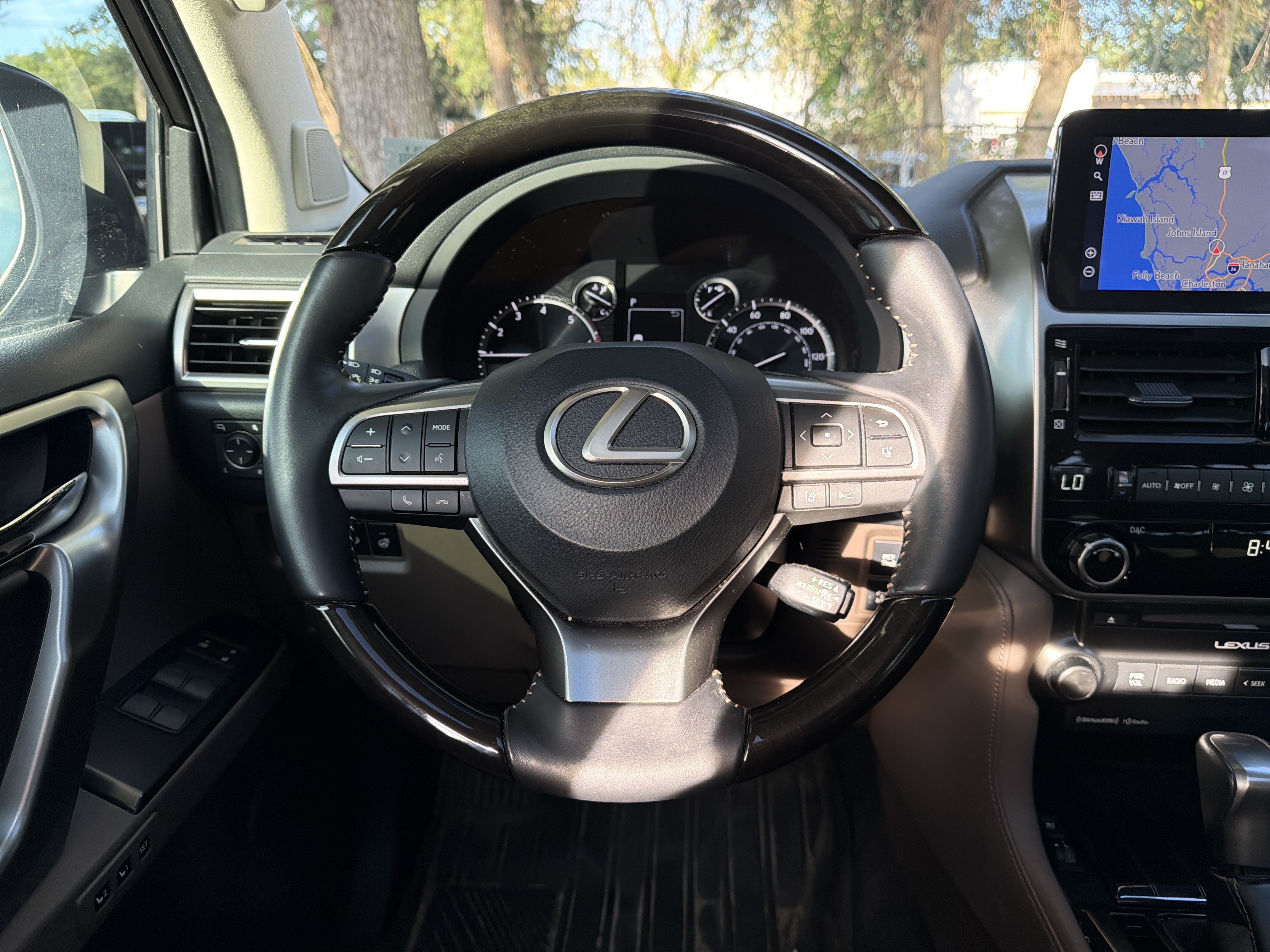 Used 2023 Lexus GX 460 Premium w/ Premium Package AWD/4WD image 33