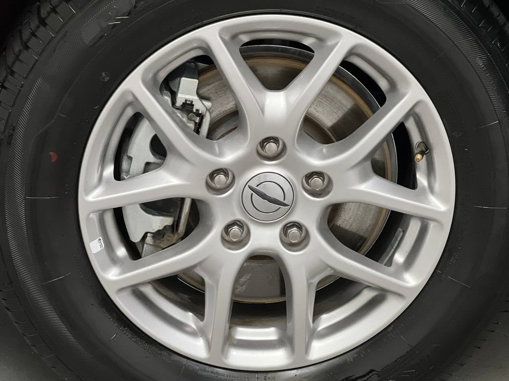 Used 2025 Chrysler Pacifica Select FWD image 75