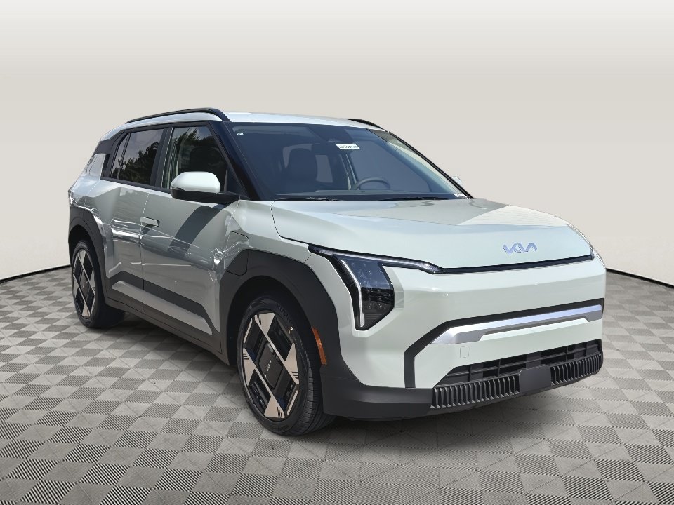New 2027 Kia EV3 Wind AWD/4WD image 3