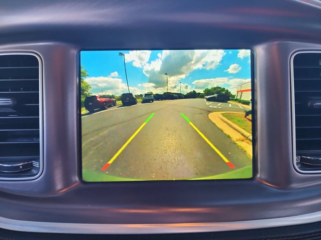 Used 2020 Dodge Charger Scat Pack RWD image 9