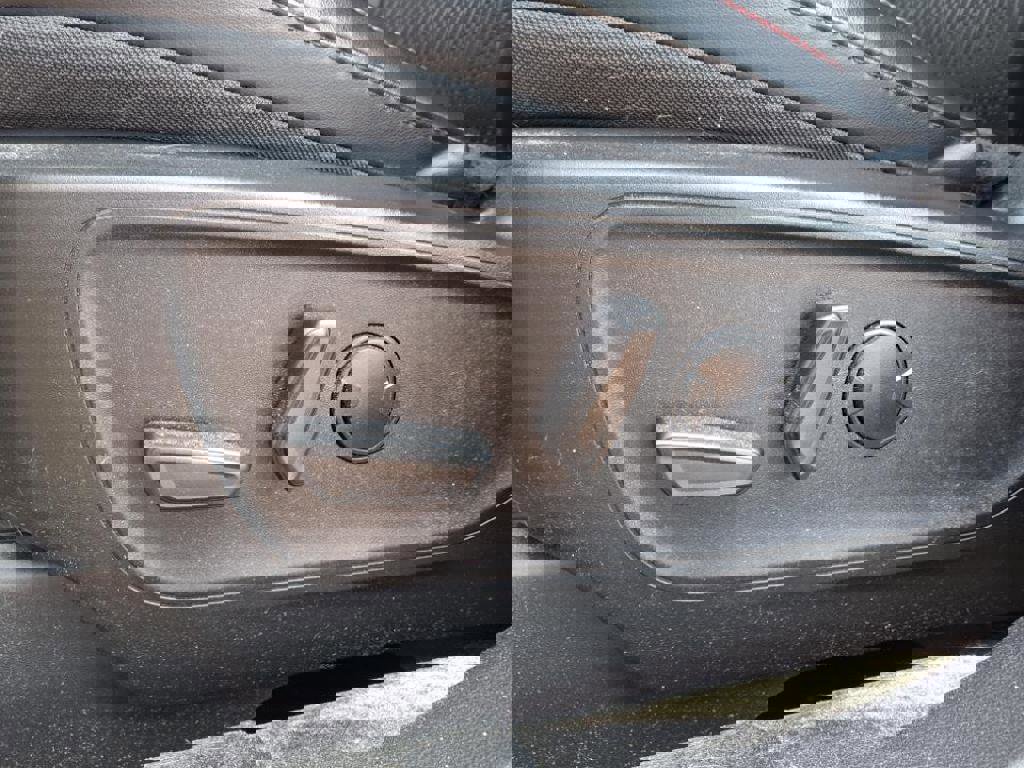 Used 2023 Ford Escape ST-Line w/ Tech Pack #1 image 4