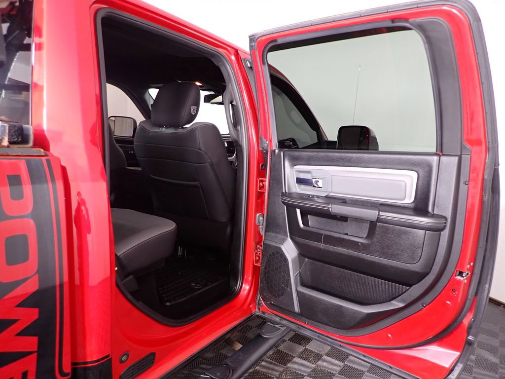 Used 2018 RAM 2500 Power Wagon image 38