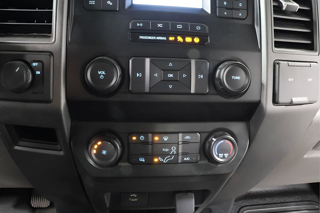 Used 2021 Ford F250 XL w/ Power Equipment Group image 10