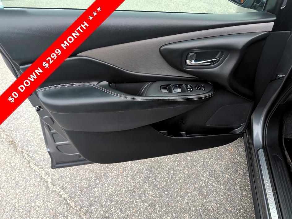 Used 2021 Nissan Murano SV w/ SV Special Edition Package image 16