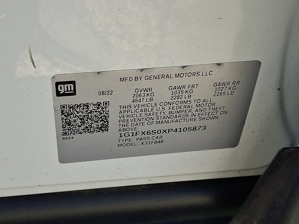 Certified 2023 Chevrolet Bolt LT w/ Infotainment Package FWD image 29