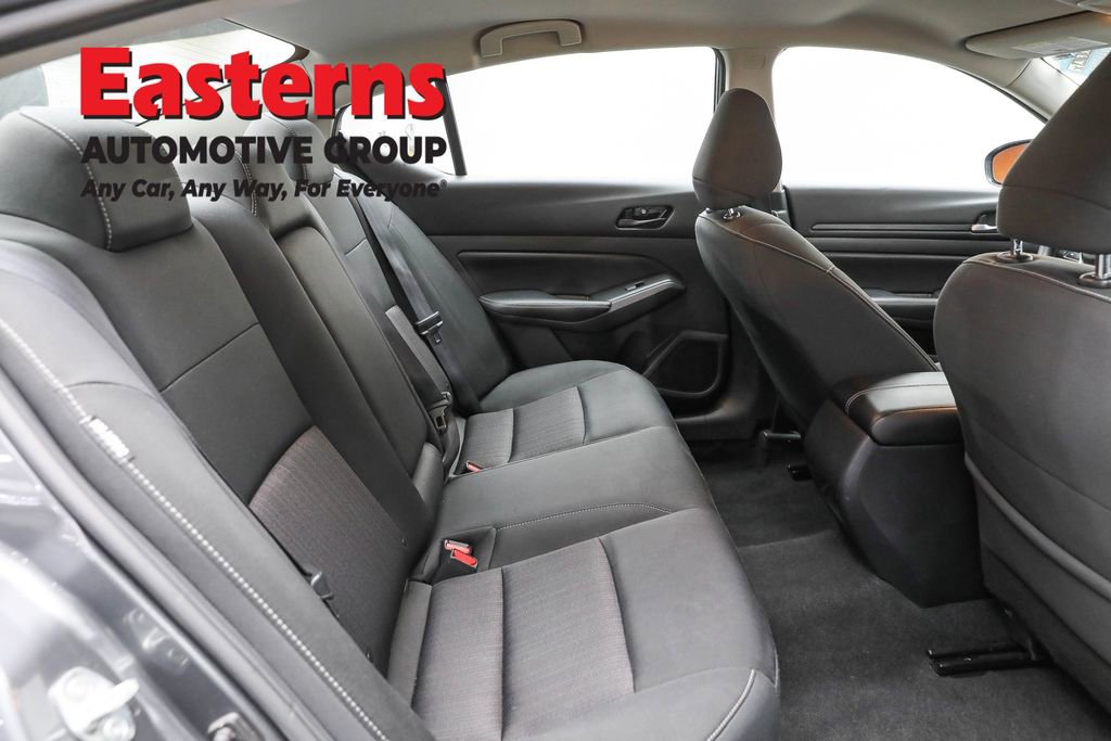 Used 2024 Nissan Altima 2.5 SV image 23