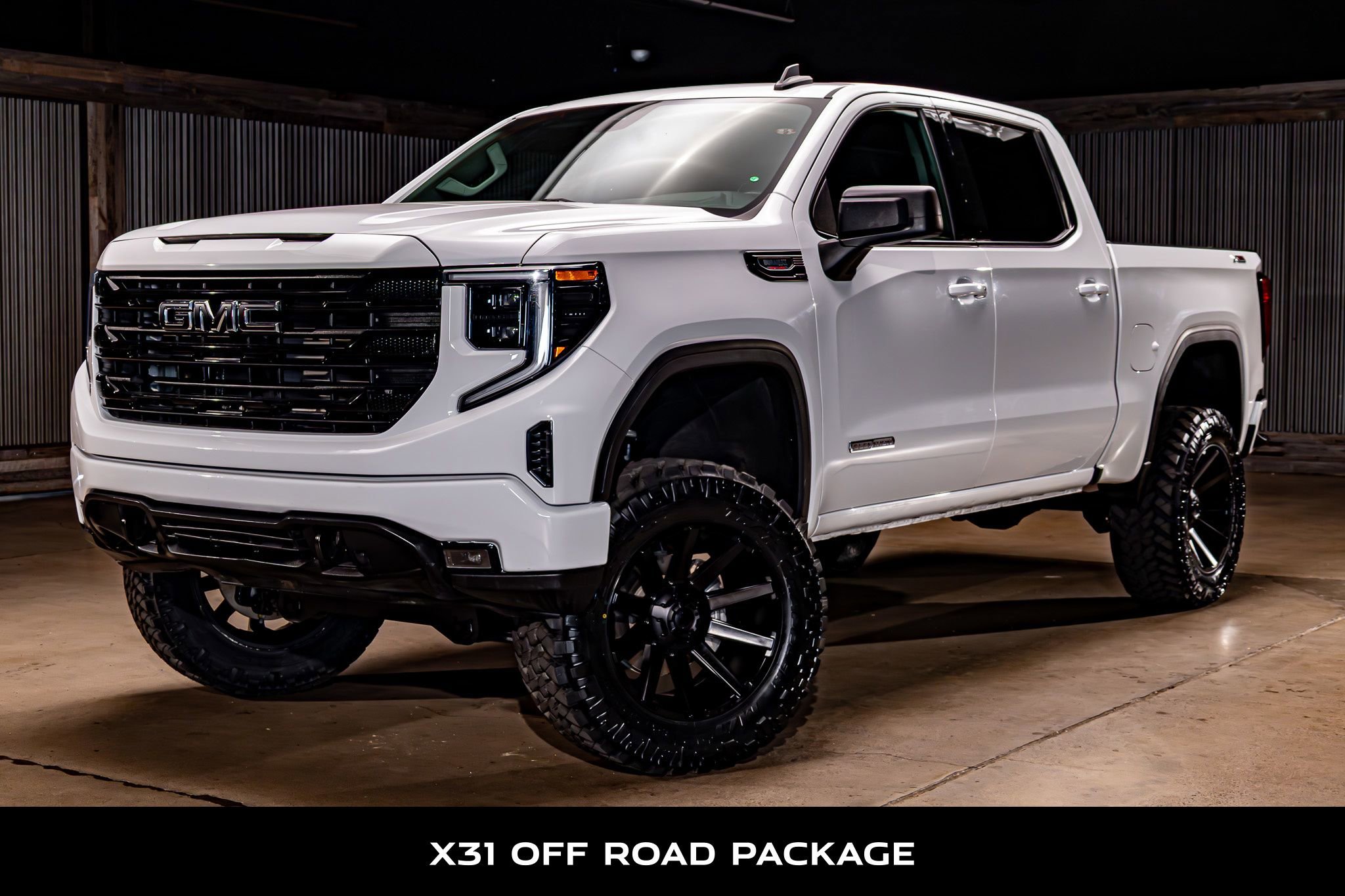 Used 2023 GMC Sierra 1500 Elevation w/ X31 Off-Road Package AWD/4WD image 5
