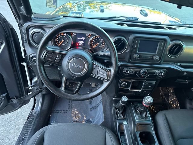 Used 2021 Jeep Wrangler Unlimited Sport AWD/4WD image 16