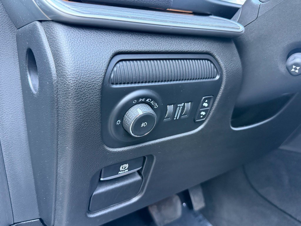 Used 2024 Jeep Wagoneer Series II w/ Flexible Seating Group AWD/4WD image 27