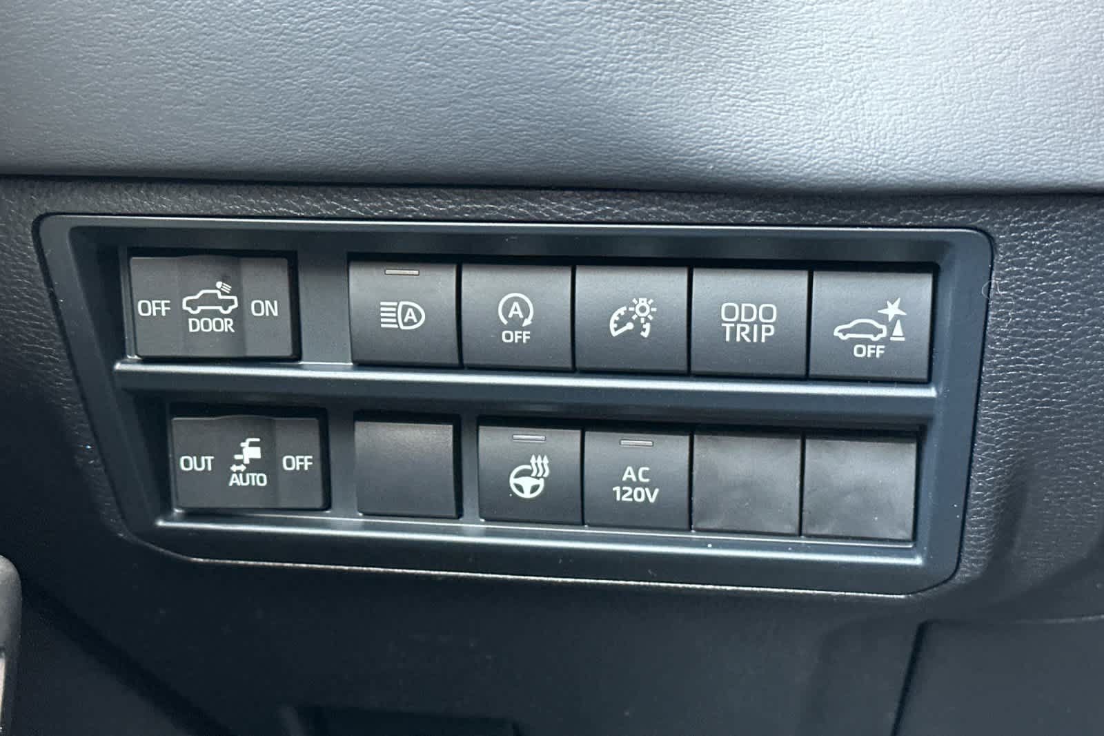 New 2026 Toyota Tundra Platinum AWD/4WD image 28