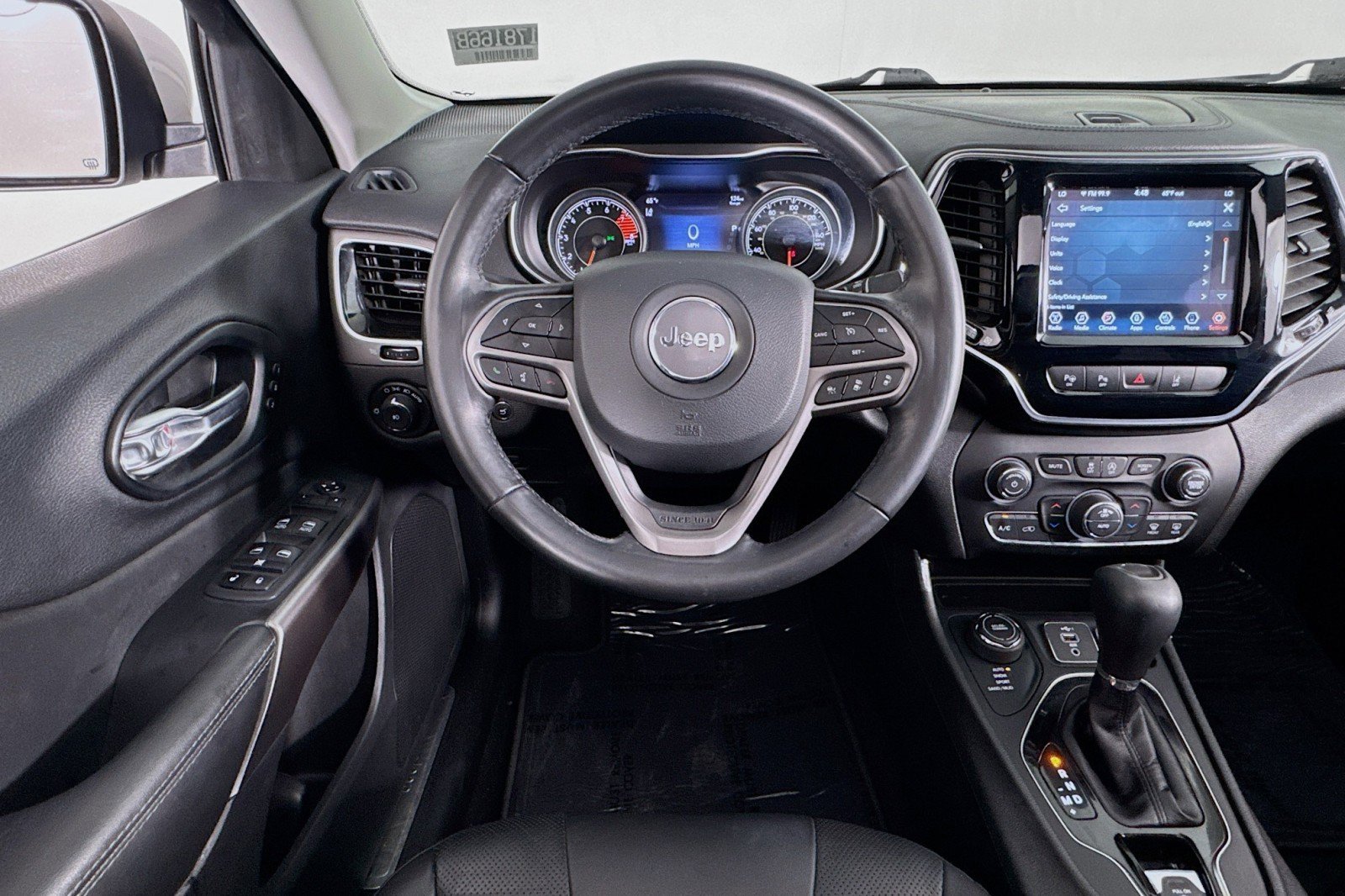 Used 2021 Jeep Cherokee Limited image 5