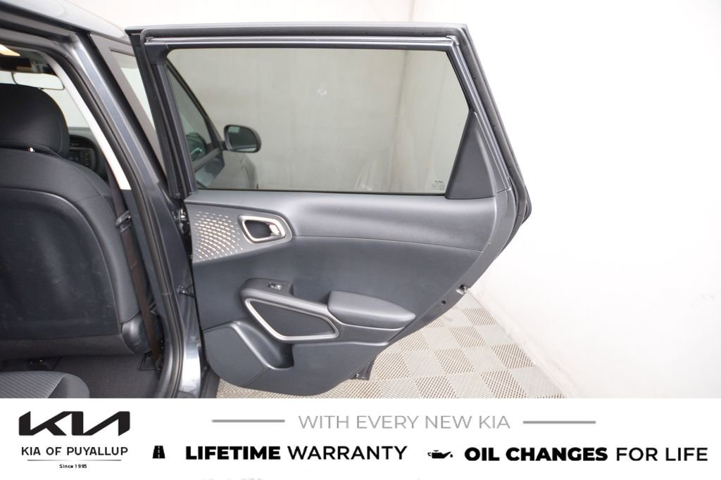 New 2025 Kia Soul LX image 13