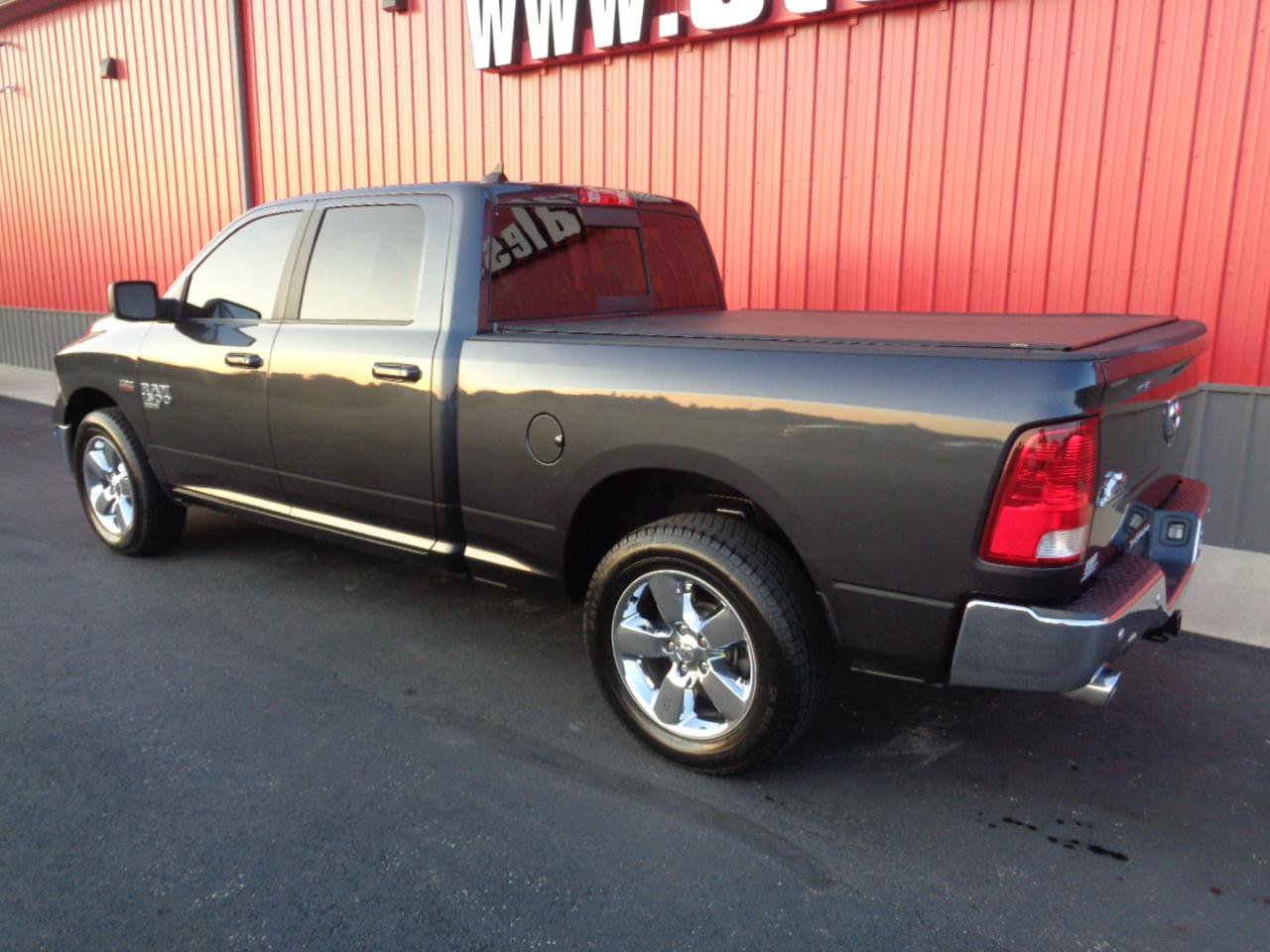 Used 2019 RAM 1500 Big Horn RWD image 7