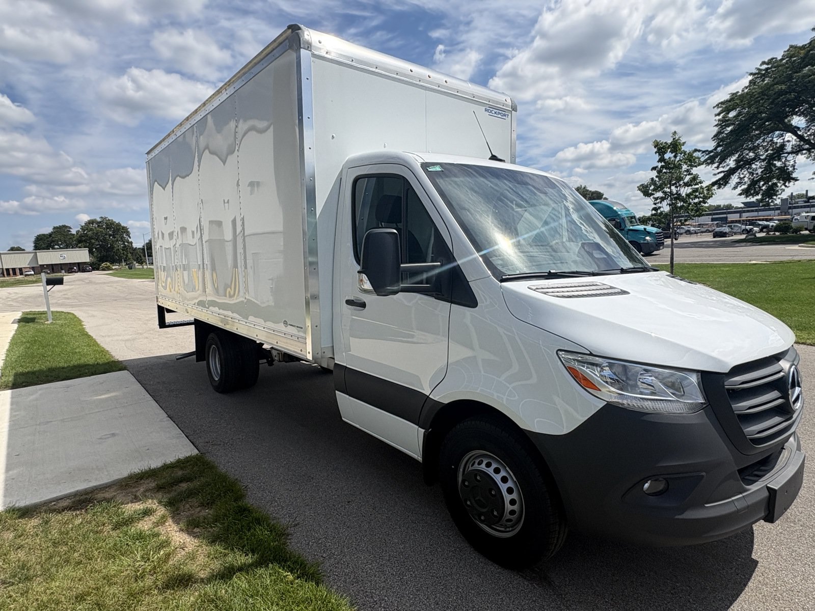New 2025 Mercedes-Benz Sprinter 3500 image 5