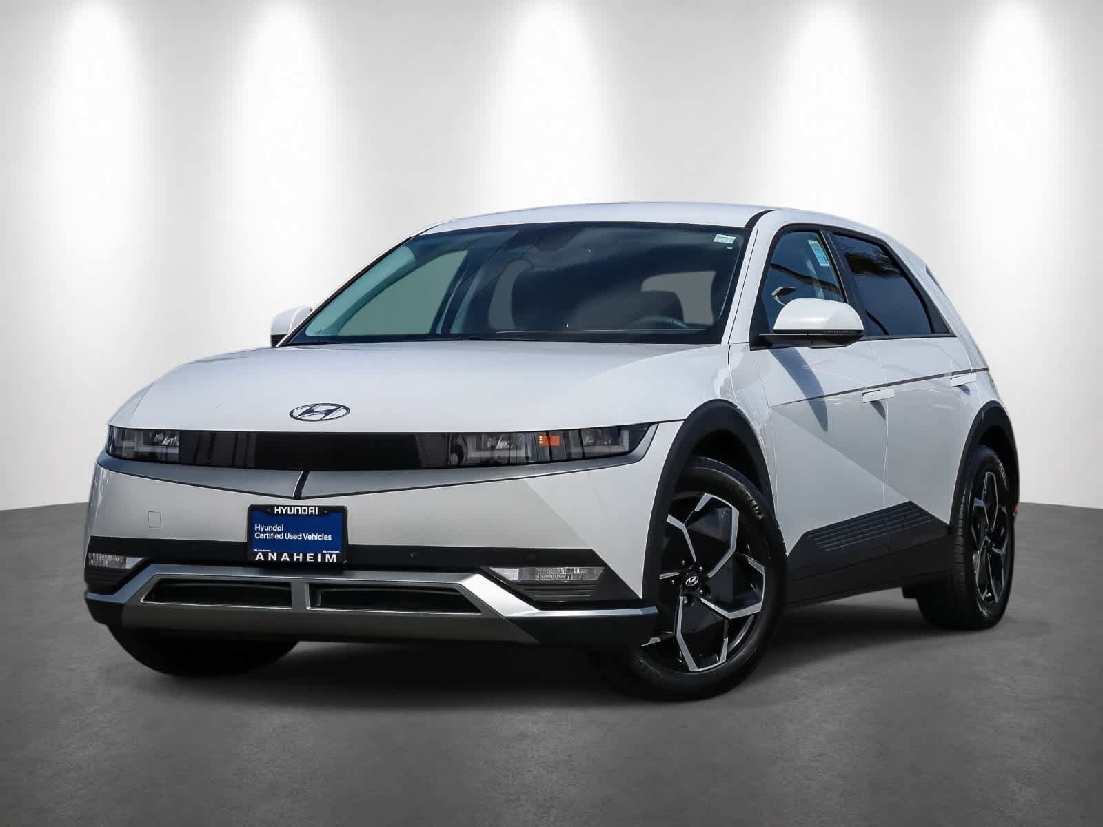 Used 2024 Hyundai Ioniq 5 SEL RWD image 1