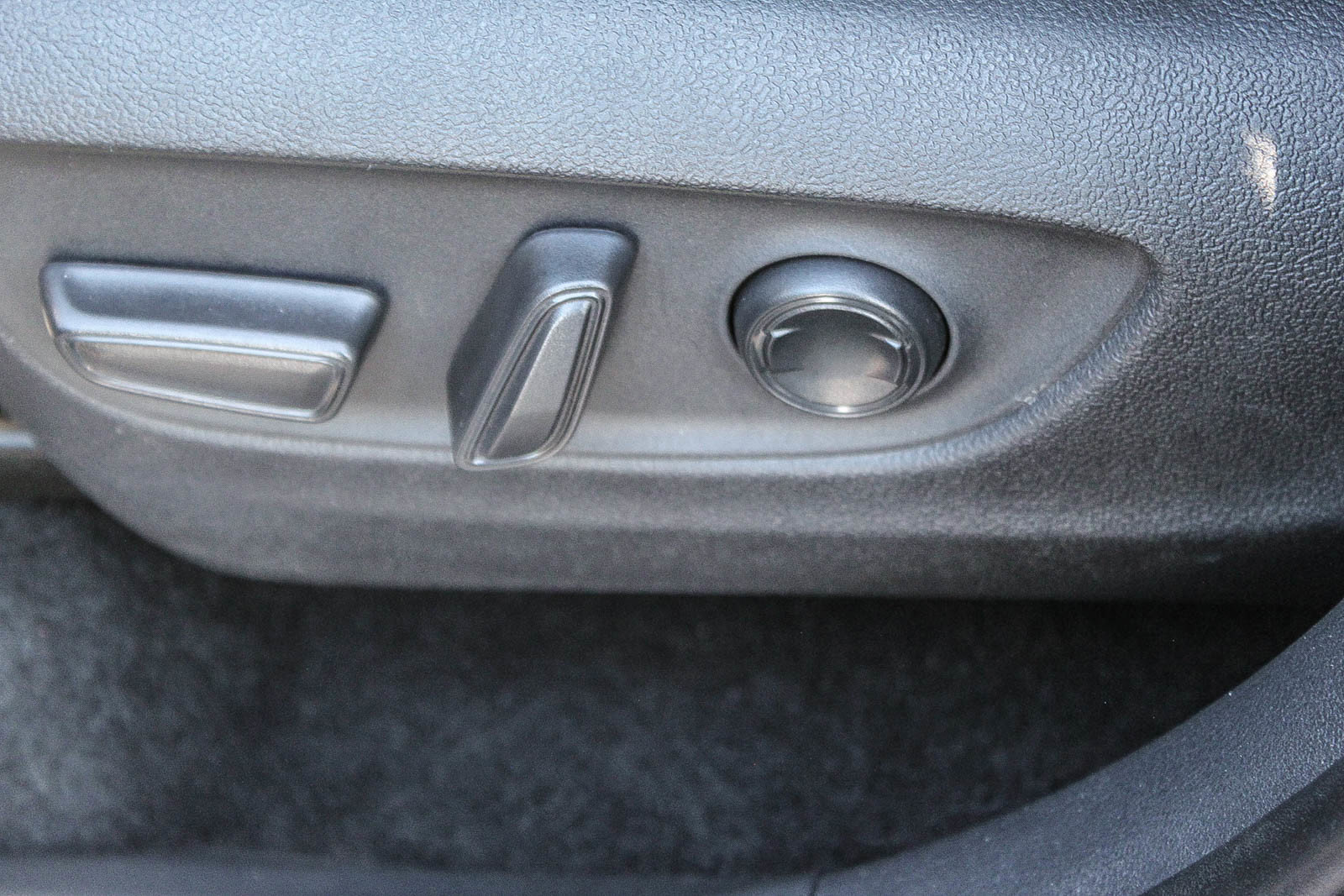 Used 2024 Toyota Grand Highlander Limited image 21