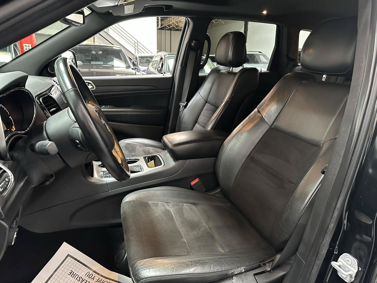 Used 2019 Jeep Grand Cherokee Altitude AWD/4WD image 16
