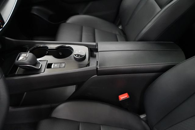 Used 2023 Nissan Rogue SV w/ SV Premium B Package image 49