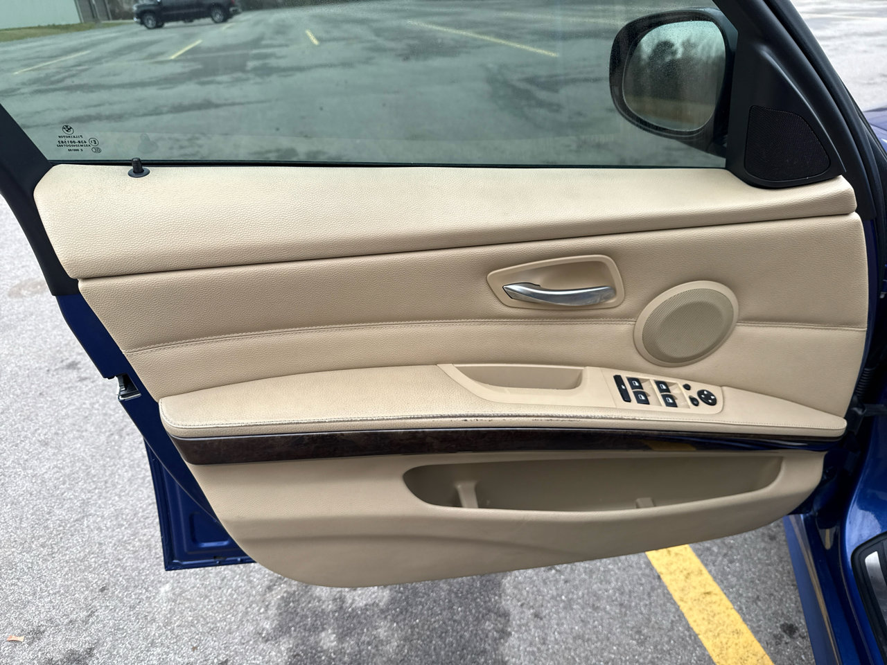 Used 2009 BMW 335i xDrive 4dr Sdn 335i xDrive AWD image 9