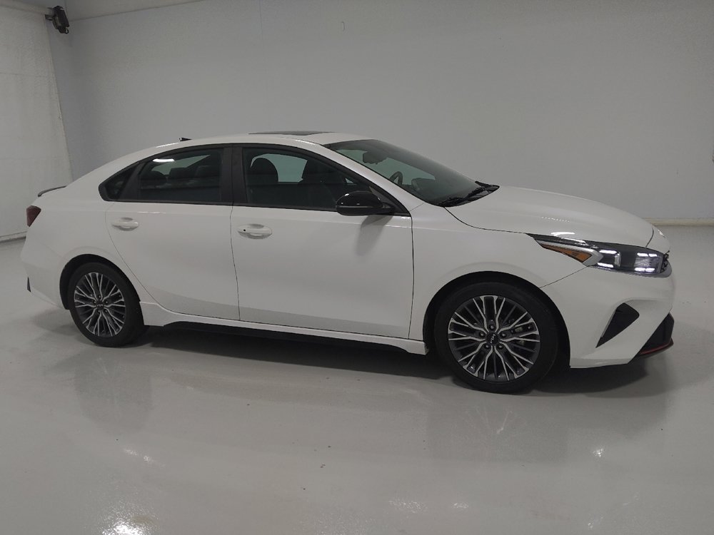 Used 2023 Kia Forte GT-Line w/ GT-Line Premium Package FWD image 11