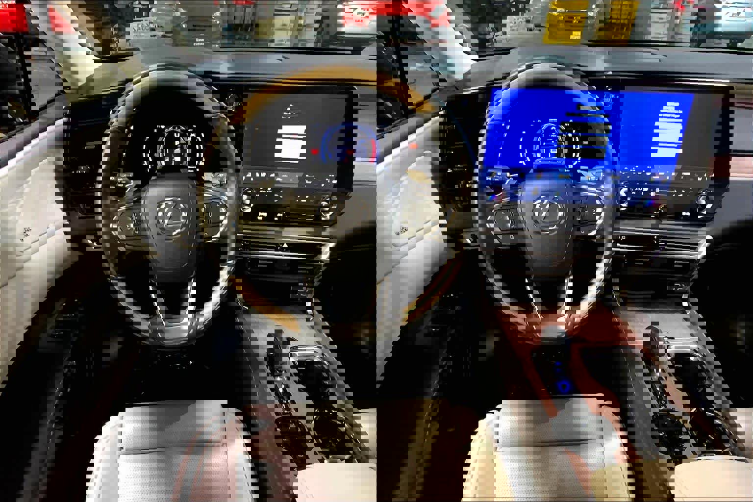 Certified 2023 Lexus RX 350 Luxury w/ Accessory Package (K3) image 6