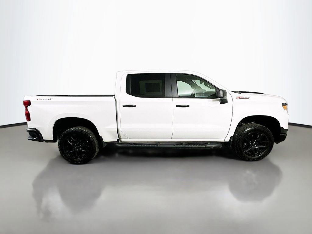 Used 2024 Chevrolet Silverado 1500 Custom Trail Boss AWD/4WD image 7