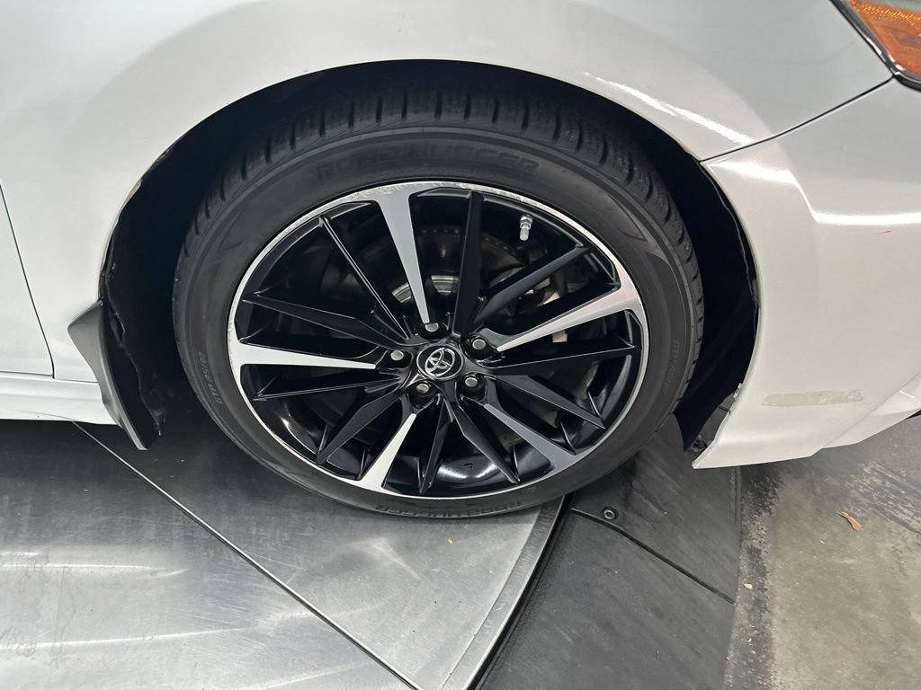 Used 2019 Toyota Camry XSE FWD image 10