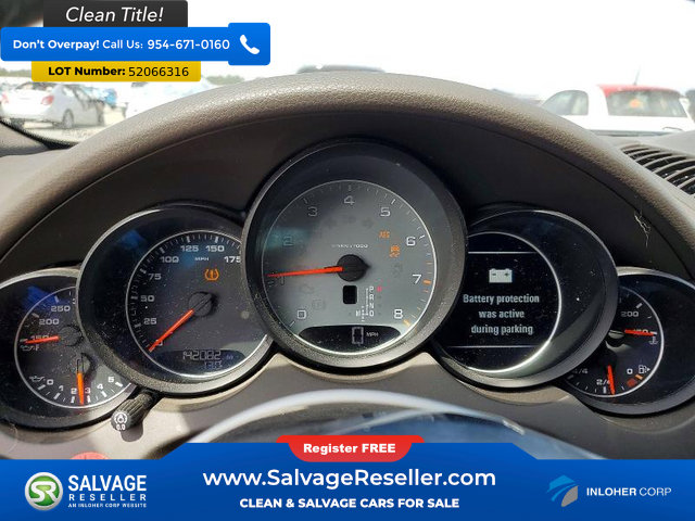 Used 2015 Porsche Cayenne S AWD/4WD image 12