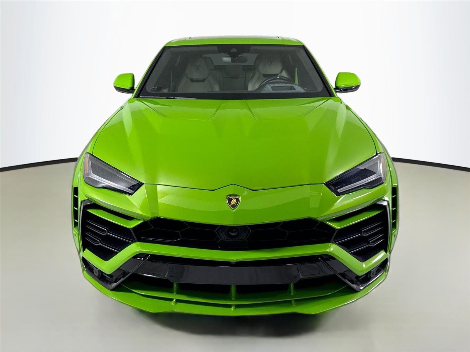 Used 2022 Lamborghini Urus image 12