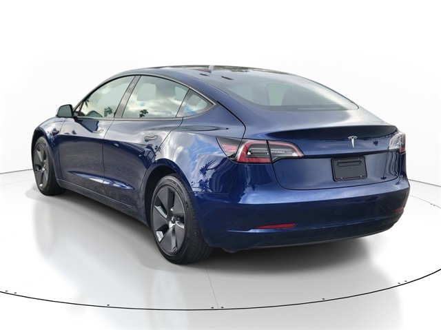 Used 2023 Tesla Model 3 Standard Range image 3
