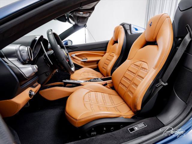Used 2022 Ferrari F8 Tributo RWD image 31