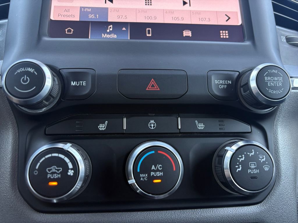 Used 2023 RAM 1500 Big Horn image 24