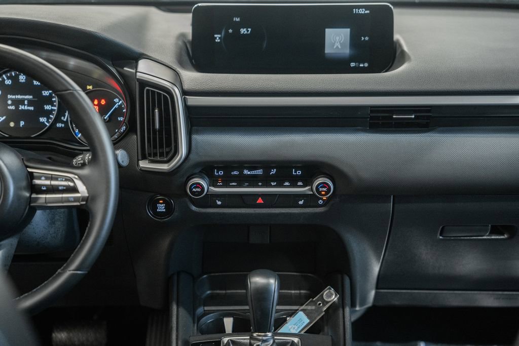 Used 2025 MAZDA CX-50 AWD 2.5 S w/ Premium Package image 28