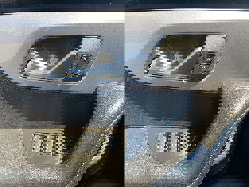 Used 2024 Chevrolet Blazer LT w/ Sound & Technology Package image 26