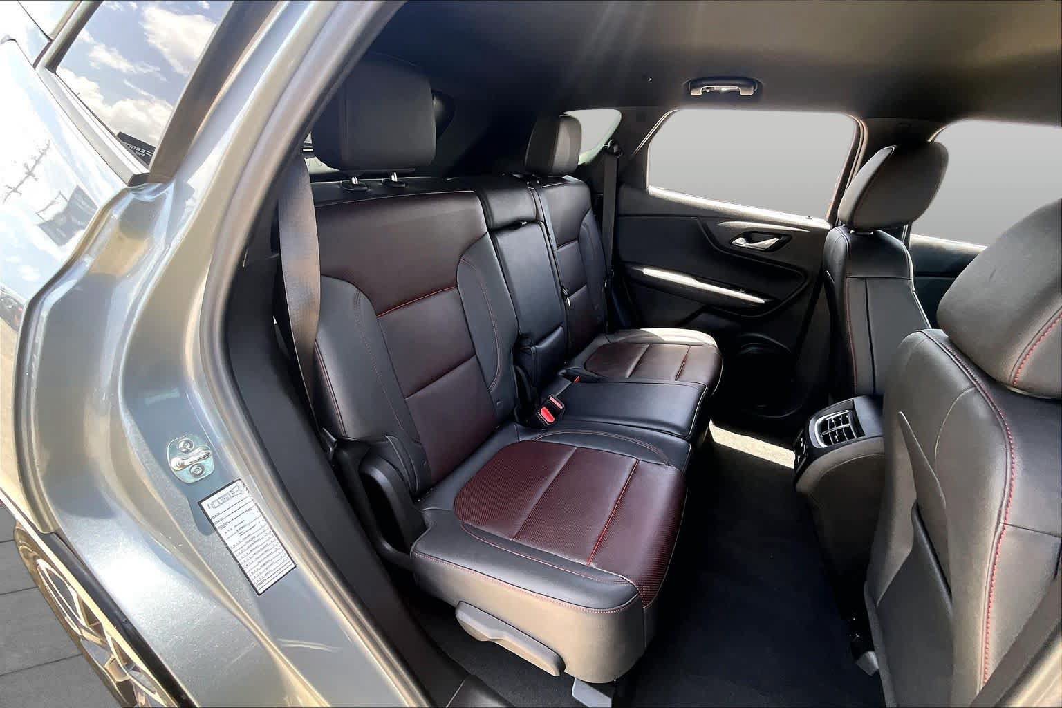 Used 2025 Chevrolet Blazer RS FWD image 20