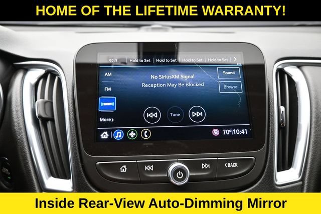 Used 2019 Chevrolet Malibu LT w/ Leather Package FWD image 23