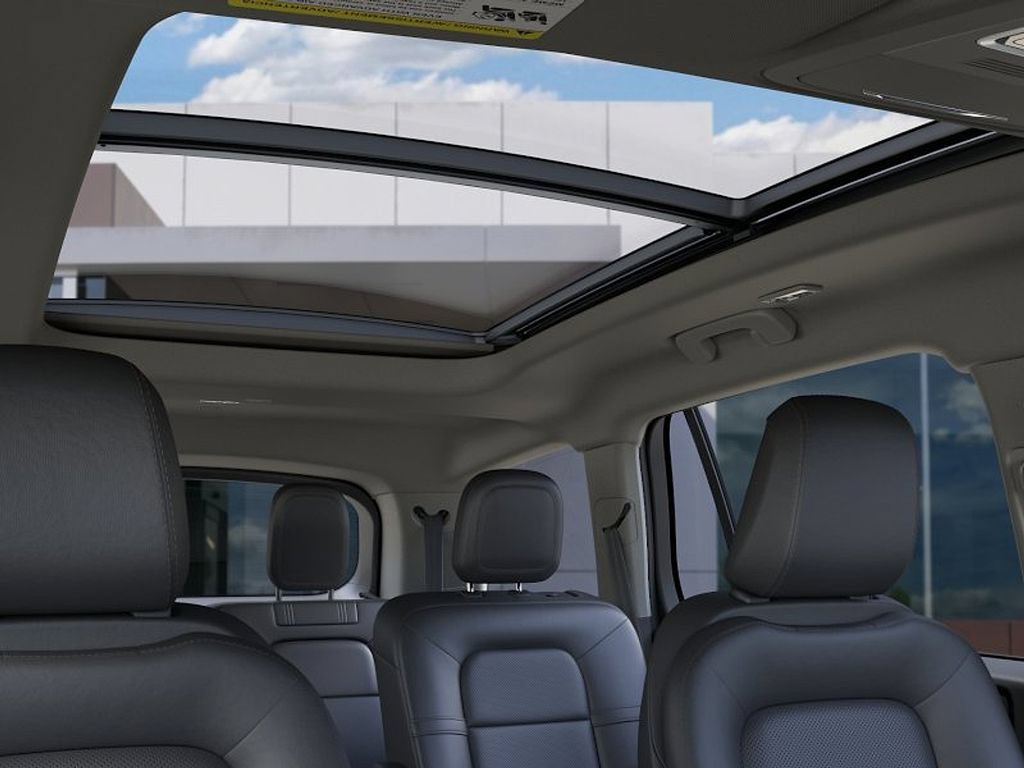 New 2026 Lincoln Aviator AWD image 22