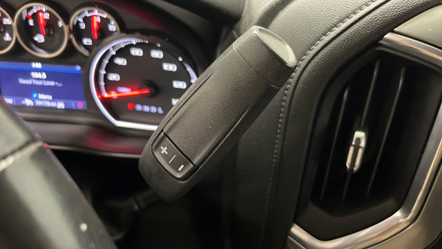 Used 2021 Chevrolet Silverado 1500 LT Trail Boss w/ Convenience Package II AWD/4WD image 19
