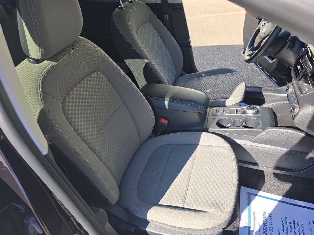 Used 2021 Ford Escape SE w/ SE Sport Appearance Package FWD image 24