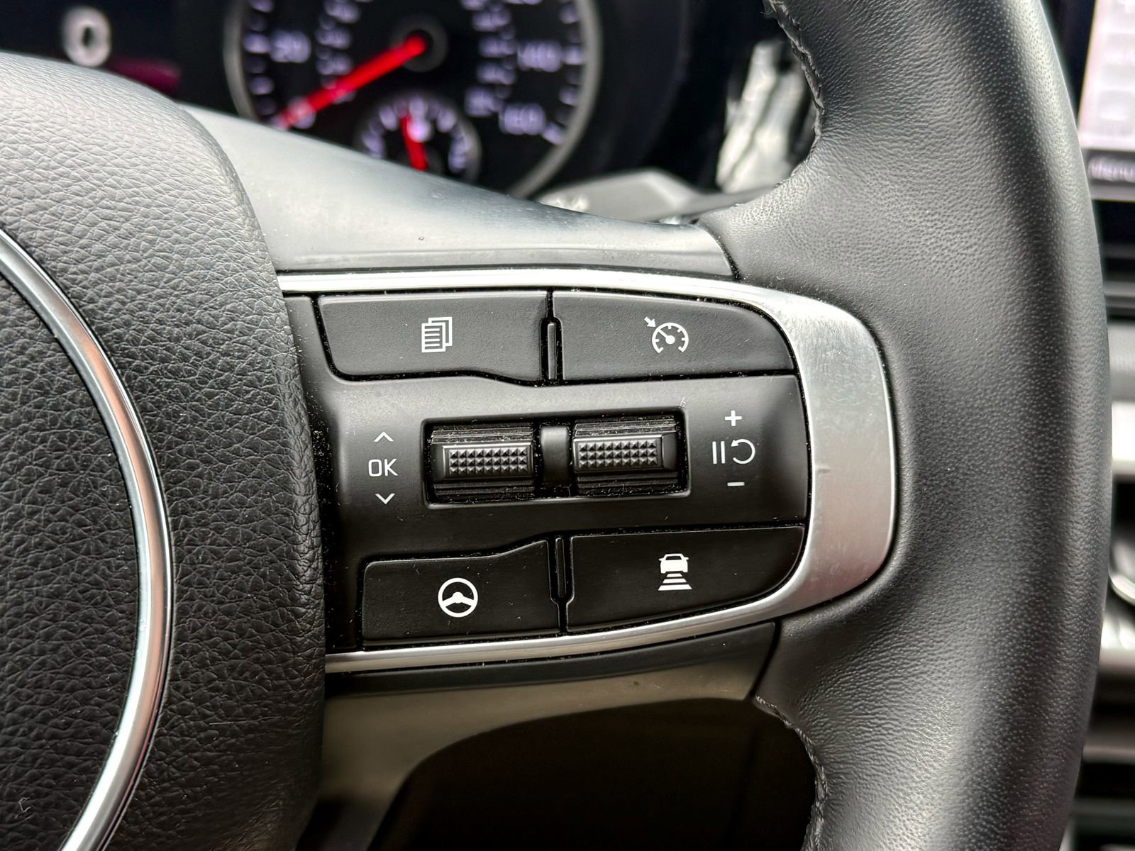 Certified 2023 Kia K5 GT-Line image 30