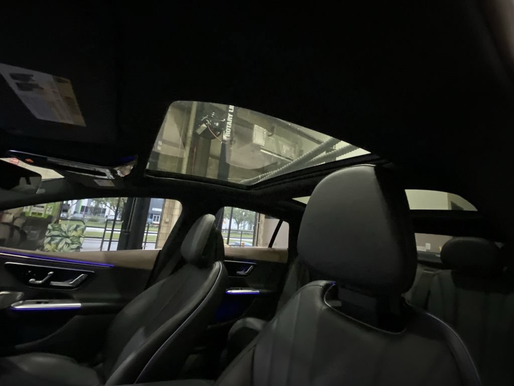 Certified 2023 Mercedes-Benz EQE 500 4MATIC Sedan image 15
