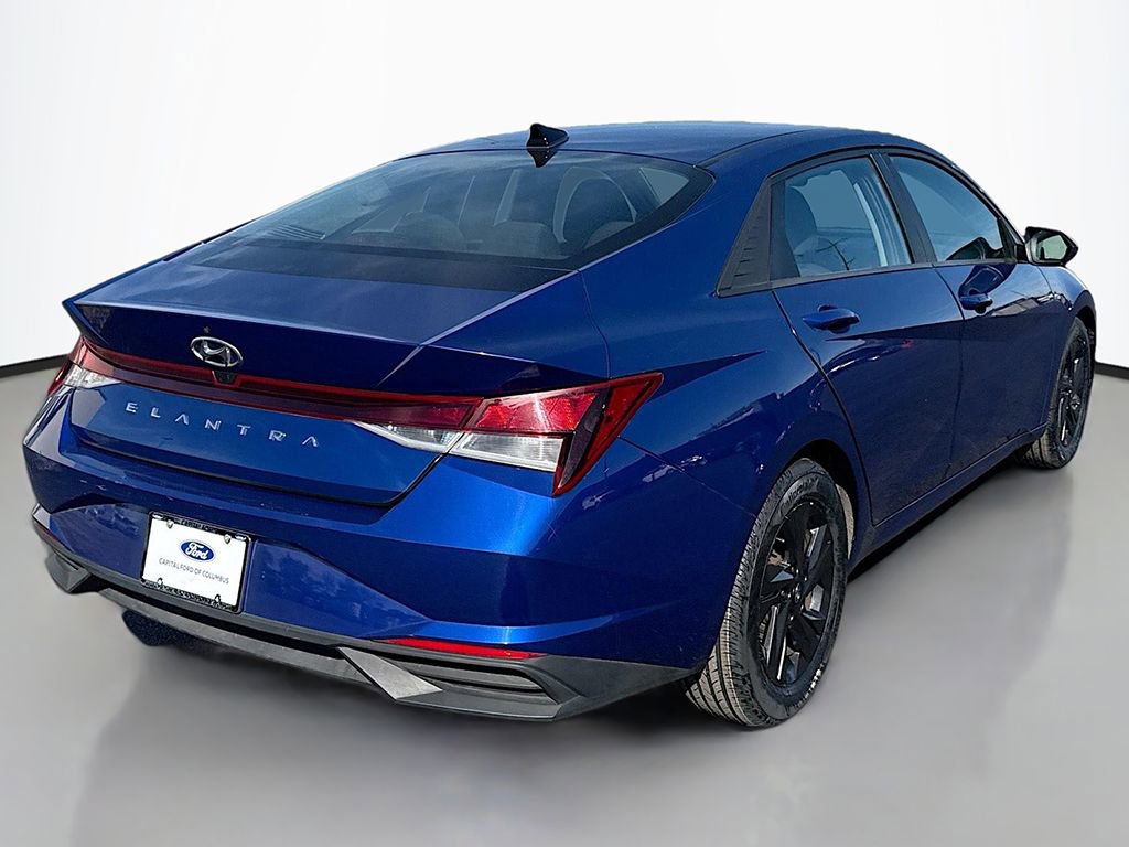 Used 2022 Hyundai Elantra SEL image 8