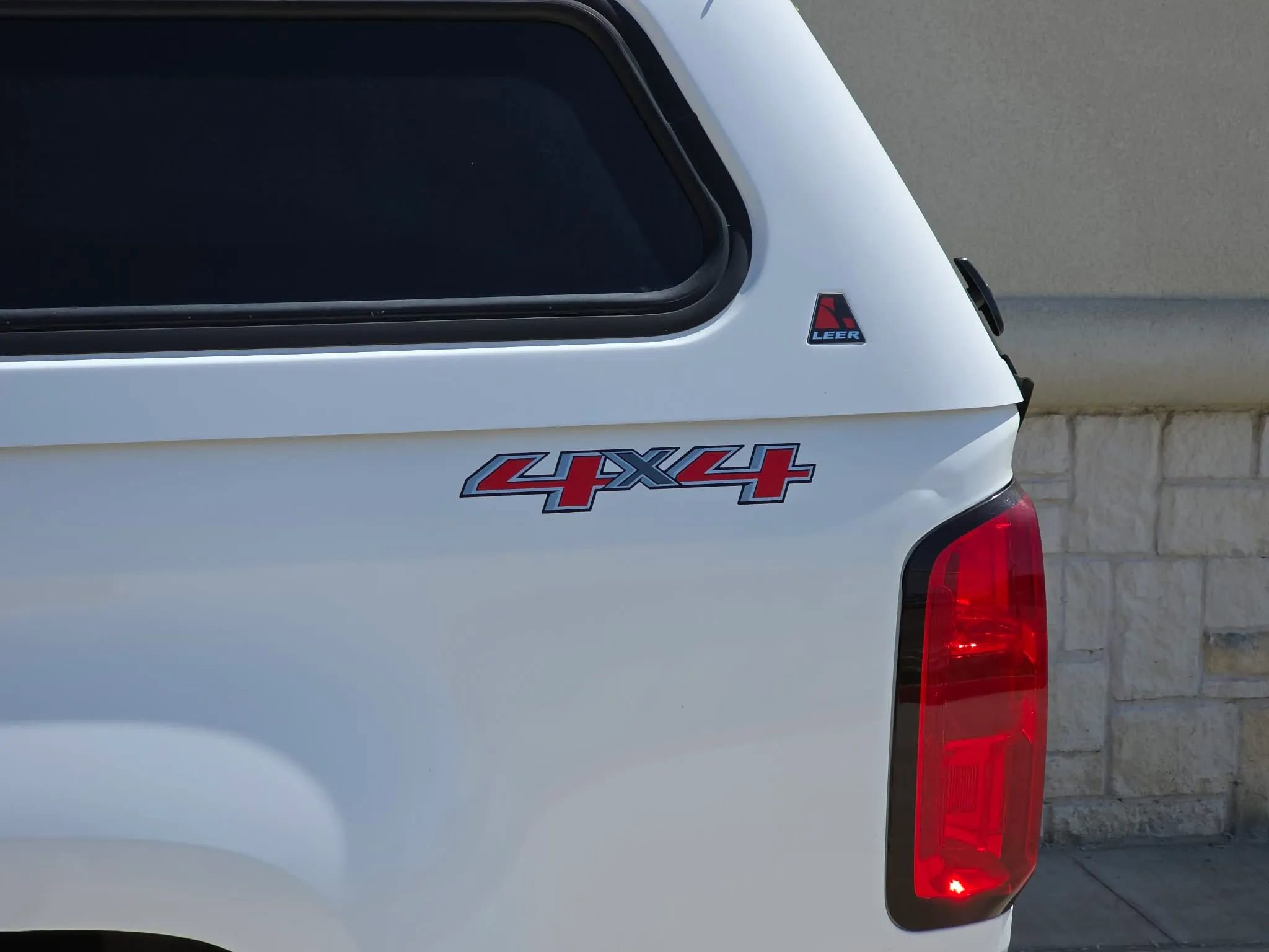 Used 2016 Chevrolet Colorado LT w/ LT Convenience Package AWD/4WD image 26